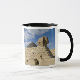 Ägypten, Giza. Die große Sphynx erhebt sich über d Tasse