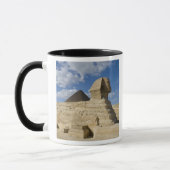 Ägypten, Gizeh. Der große Sphynx steigt über den 2 Tasse (Links)