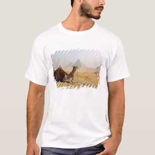 Ägypten, Kairo. Ein einsames Kamel T-Shirt