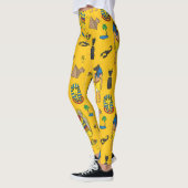 Ägyptische Elemente, Anubis, Pyramidenmuster. Leggings (Links)