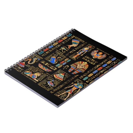 Ägyptische Hieroglyphen und Gottheiten auf schwarz Notizblock (Linke Seite)