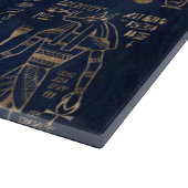 Ägyptische Hieroglyphen und Gottheitgold auf Schneidebrett (Ecke)