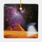 Ägyptische Pyramiden Gizeh trifft Raum und UFO Keramikornament (Rückseite)