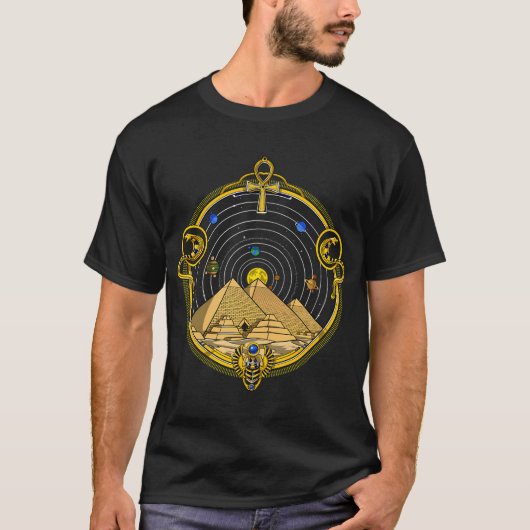 Ägyptische Pyramiden Sonnensystem T-Shirt (Vorderseite)