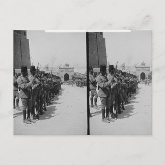 Ägyptische Soldaten in der Zitadelle, Kairo um 190 Postkarte