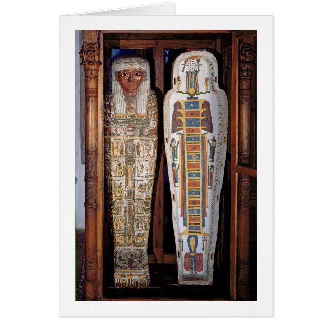 Ägyptischer Sarkophag bedeckt mit Hieroglyphen (p (Vorne)