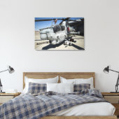AH-1Z Super Cobra-Angriffshubschrauber Leinwanddruck (Insitu (Schlafzimmer))
