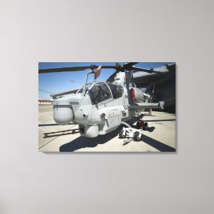 AH-1Z Superkobra-Hubschrauberangriff Leinwanddruck