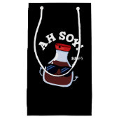 Ah Soy Funny Soy Sauce Pun Dark BG Kleine Geschenktüte (Vorderseite)