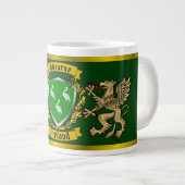 Aherne Irish Shield & Griffins Jumbo-Tasse (Vorderseite Rechts)