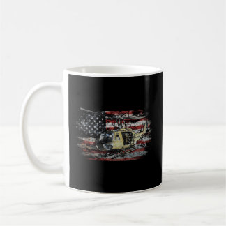 Ähm-1 Huey Helicopter American Flag Veteran Kaffeetasse