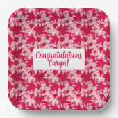 Ahorn-Blätter auf einem rosa Hintergrundpapier-Tel Pappteller (Vorderseite)