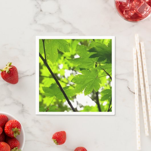 Ahorn-Blätter mit Regentropfen Serviette (Beispiel)