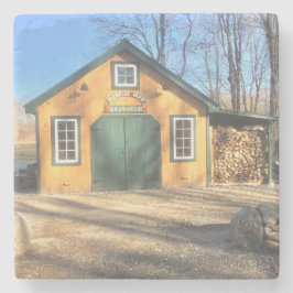 Ahorn-Zuckerhaus an Parmelee Bauernhof Steinuntersetzer