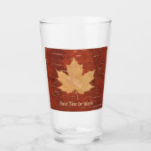 Ahornleaf auf der Birkenrinde Glas (Vorderseite)