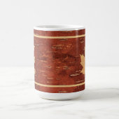 Ahornleaf auf der Birkenrinde Kaffeetasse (Mittel)