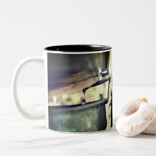 Ahornsirup Zuckerhut Laufende Eimerkatze Zweifarbige Tasse (Mit Donut)