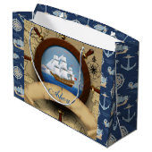 Ahoy Maty!   Große Geschenktüte (Rückseite Schrägansicht)