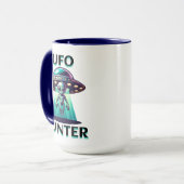 Ai Art mit UFO Eine Alien Tasse (Vorderseite Links)
