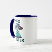Ai Art mit UFO Eine Alien Tasse (Vorderseite Links)