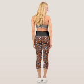 AI Halloween Pattern Capri Leggings (Rückseite)