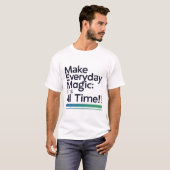AI Magic Daily Tee – Transform Ordinary Tech Life (Vorne ganz)
