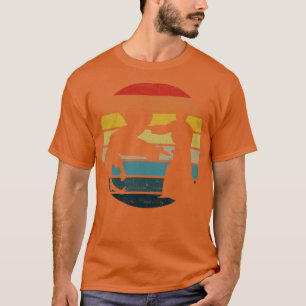 Aikido-Silhouette auf einem gestörten Retro-Sonnen T-Shirt