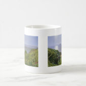 Ailsa Craig und die Insel Arran, Schottland Kaffeetasse (Mittel)