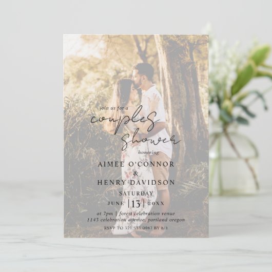 Aimee Rustic Script Moderne Paare Dusche Einladung (Stehend Vorderseite)