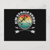 Aiming Exhale Shooting Funny Archery Postkarte (Vorderseite)