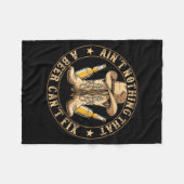 Ain’t Nothing That A Beer Can’t Fix Country Beer F Fleecedecke (Vorderseite (Horizontal))