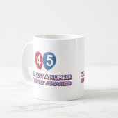 aint 45 gerade eine Zahl Kaffeetasse (Vorderseite Links)