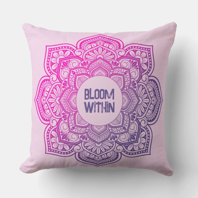 Aion Mandala Personalized Throw Pillow Kissen (Vorderseite)