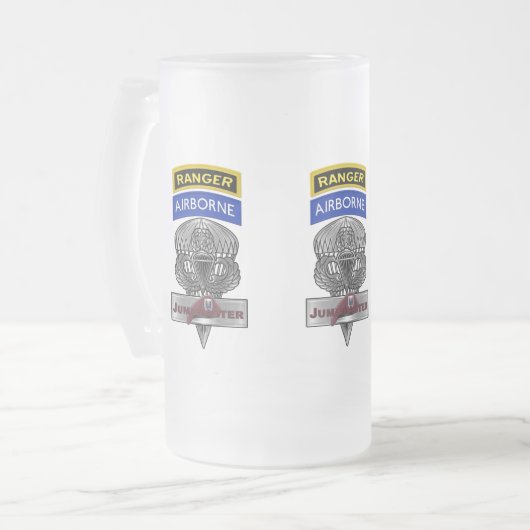 Airborne Ranger Jumpmaster Commemorative Mattglas Bierglas (Vorderseite Links)