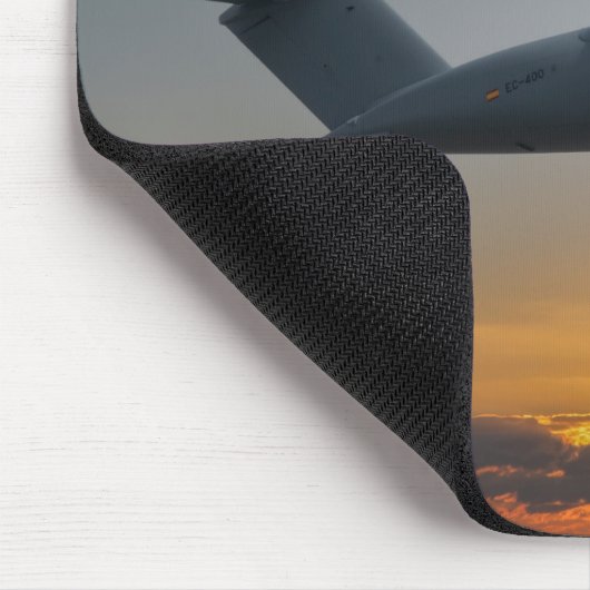 Airbus A400M bei Sunset Mousepad (Ecke)