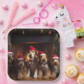 Airedale am Feuerplatz Weihnachten Pappteller (Party)