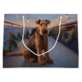 Airedale Christmas Cruise: Pawsome Holiday Delight Große Geschenktüte (Vorderseite)