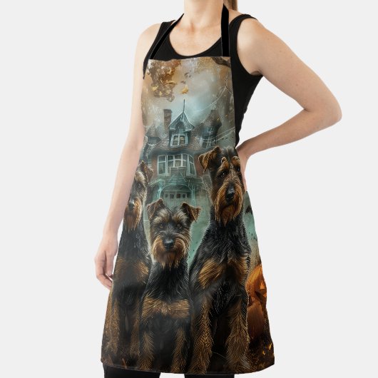 Airedale Halloween Night Doggy Delikatesse Schürze (InSitu)