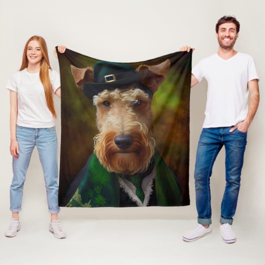 Airedale Hund am St. Patrick's Day Fleecedecke (Beispiel)