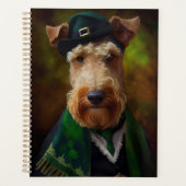 Airedale Hund am St. Patrick's Day Planer (Vorderseite)