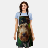 Airedale Hund am St. Patrick's Day Schürze (Getragen)