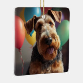 Airedale Hund mit Kuchen und Ballons Keramikornament (Rechts)