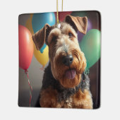 Airedale Hund mit Kuchen und Ballons Keramikornament (Links)
