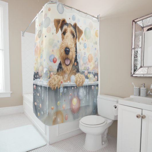 Airedale in Bathtub Kunst, Dichtung und Musik Duschvorhang (Beispiel)