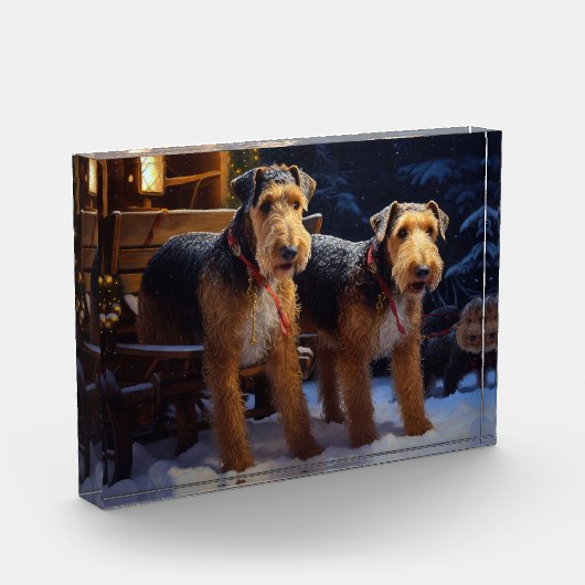 Airedale Snowy Sleigh Reiten Weihnachtsdekor Fotoblock (Links)