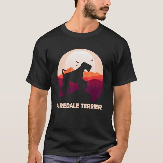 Airedale Terrier and Moon Halloween T-Shirt (Vorderseite)