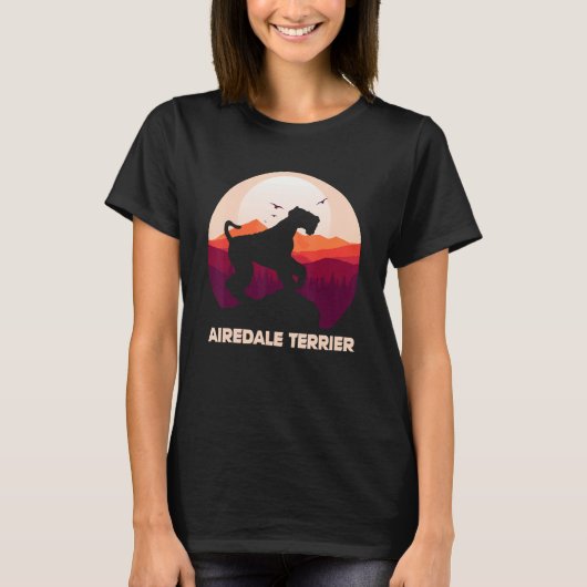 Airedale Terrier and Moon Halloween T-Shirt (Vorderseite)