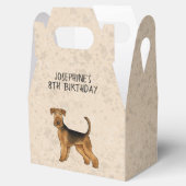 Airedale Terrier Cartoon Hund auf Beige mit Text Geschenkschachtel (Geöffnet)
