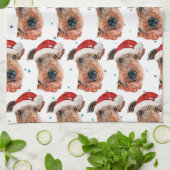 Airedale Terrier Dog Breed Christmas Geschirrtuch (Gefaltet)