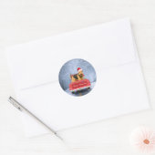 Airedale Terrier Dog in Snow sitzt zu Weihnachten Runder Aufkleber (Umschlag)